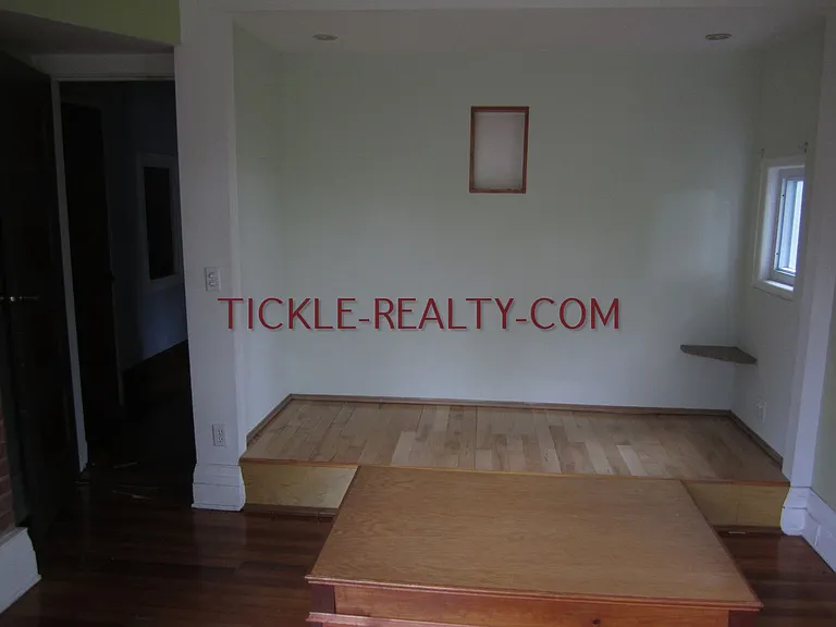 18 Portsmouth Ter — Photo 4