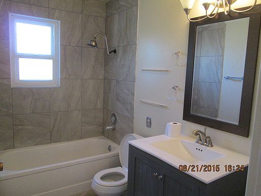 3rd image of 131 Lassen Cir