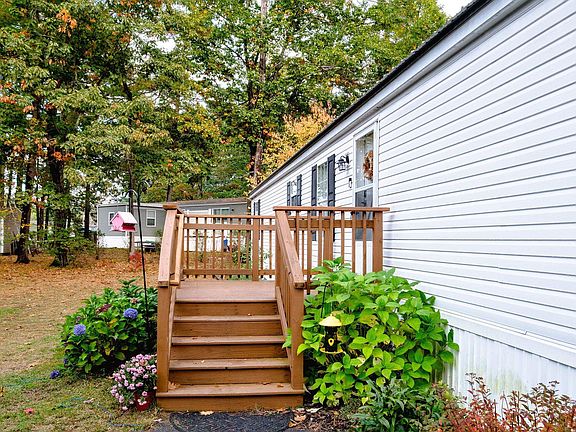 4th image of 161 Roberts Road