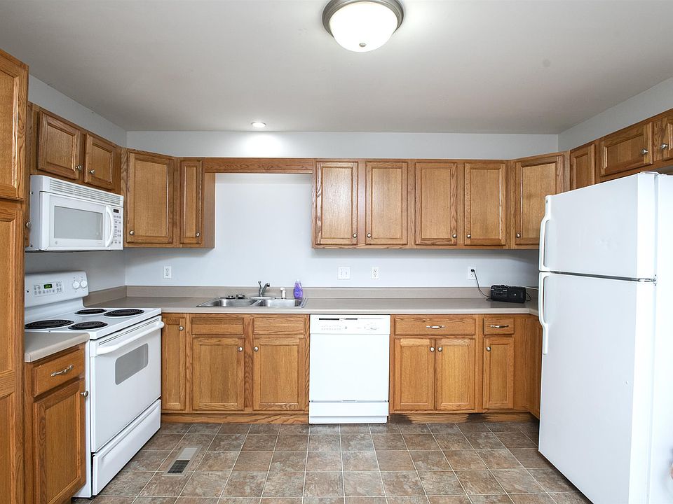 1st image of 525 Crestland Ave