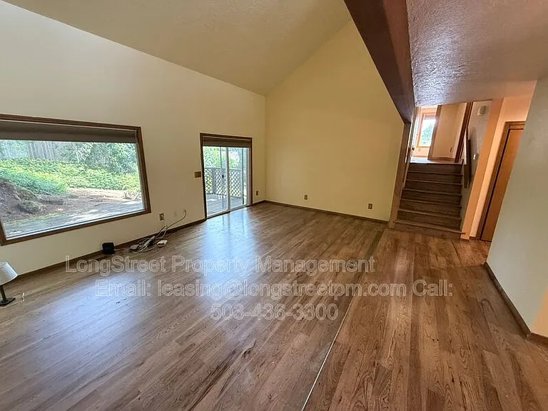 1935 Matthews Loop S — Photo 8