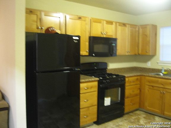 5th image of 3706 Manchester Dr