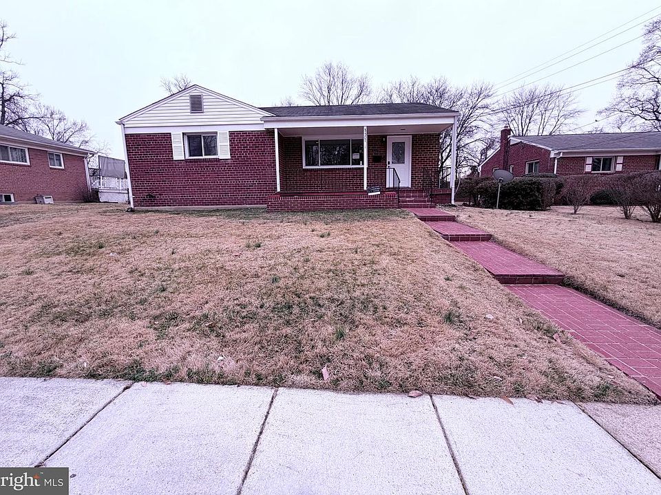 1st image of 3507 Riviera St