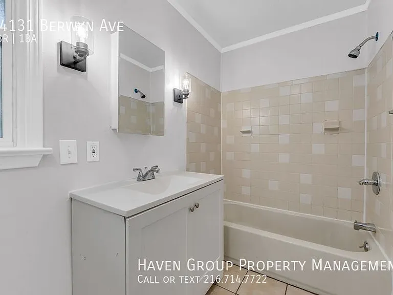 14131 Berwyn Ave — Photo 22