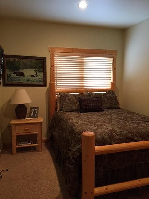 2nd image of 2305 Queen Esther Dr #101
