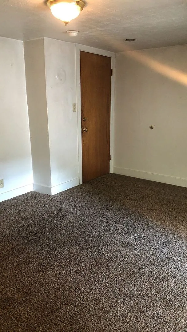 215 W Main Street — Photo 2