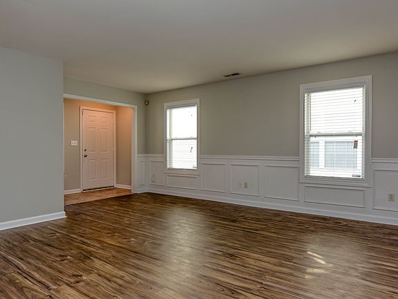 5th image of 10711 Sterling Apple Dr