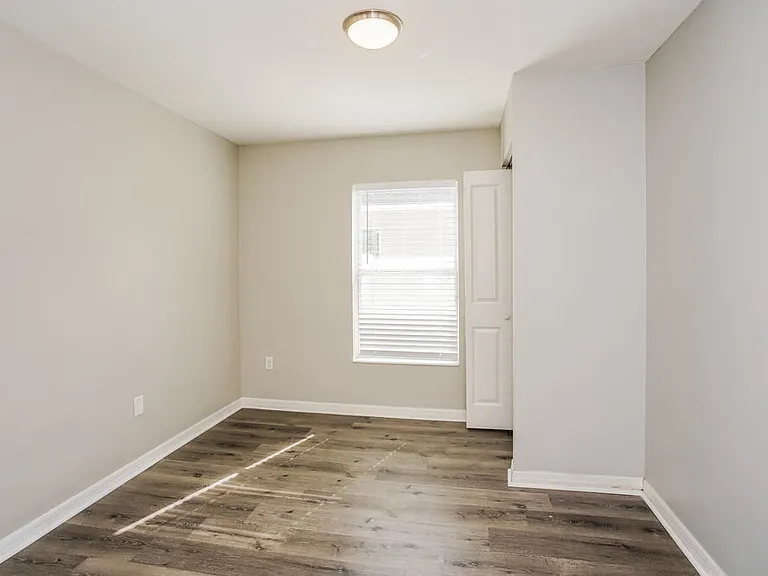 7603 Forest Mere Dr — Photo 13