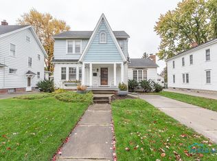 416 W Dudley St, Maumee, OH