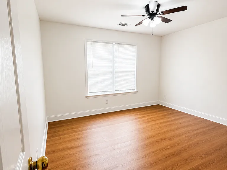 120 Oak Vista Ct — Photo 27