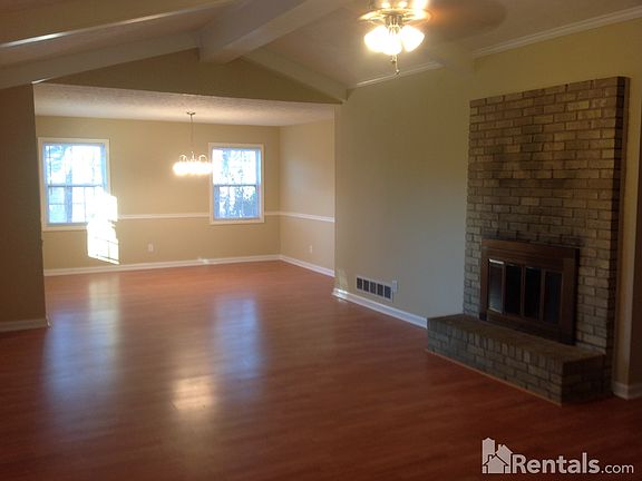 2nd image of 483 Joel Dr