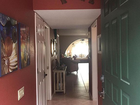 2nd image of 841 W Calle Del Regalo