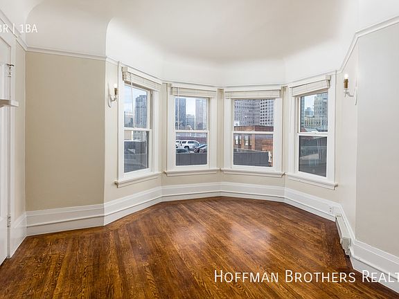 4th image of 903 Pine St APT 17