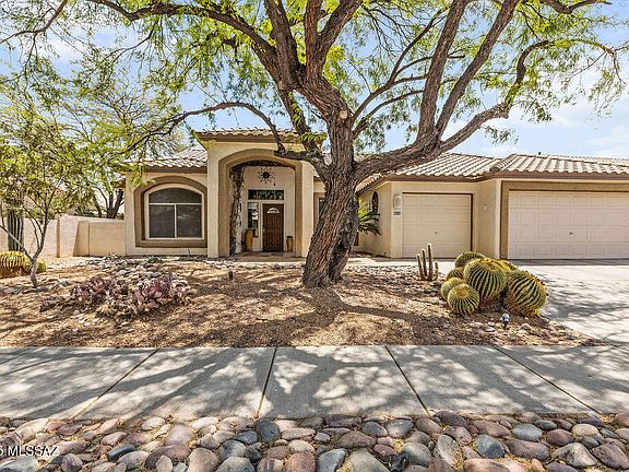2nd image of 8416 N Mammoth Dr