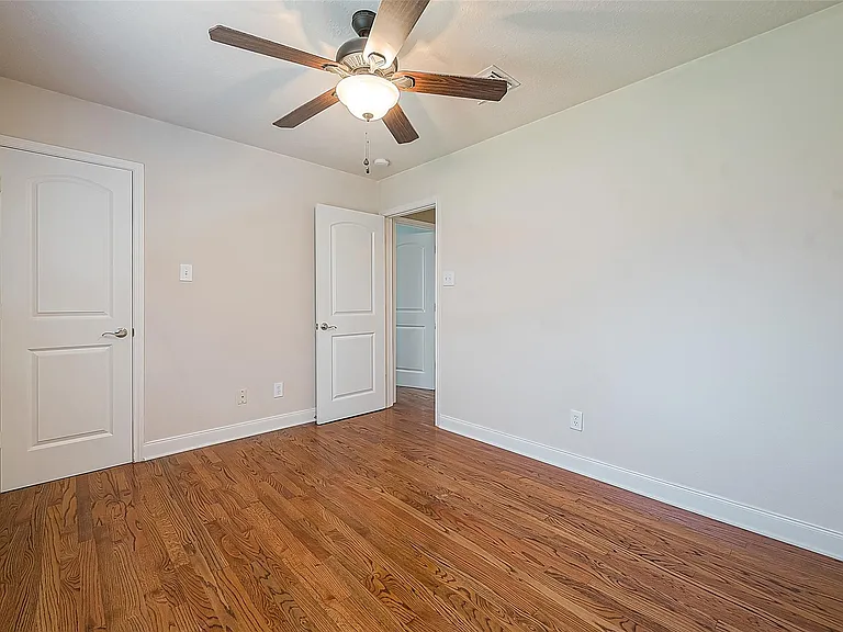 11015 Warath Oak Ct — Photo 16