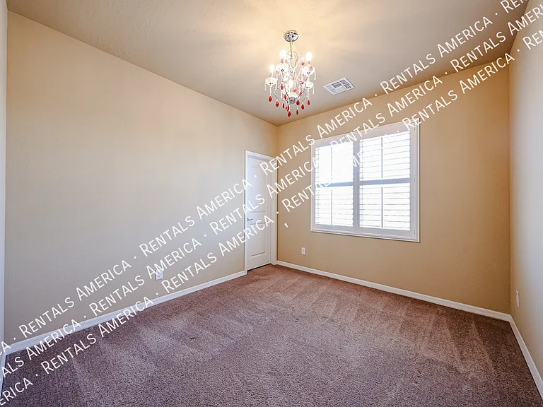 3575 S Jasmine Dr — Photo 29