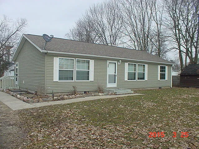 3 bed, 1152 sqft, $1,575 — Photo 1