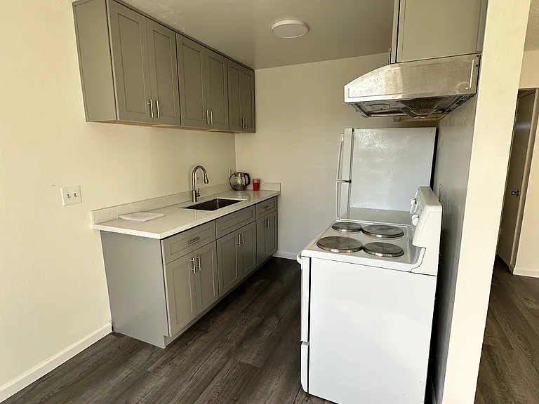 2169 48th Ave #B — Photo 4
