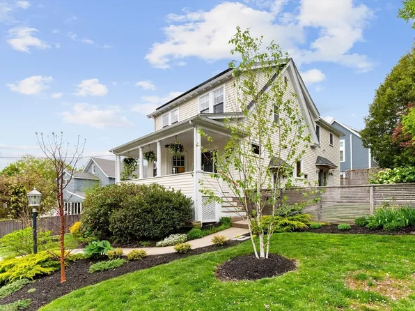 18 Englewood Rd, Winchester, MA 01890