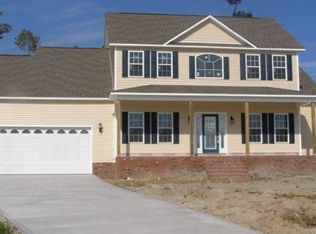 915 Morganser Dr, Swansboro, NC 28584