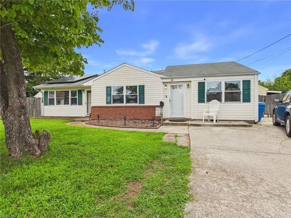 669 Raff Ct, Virginia Beach, VA 23462