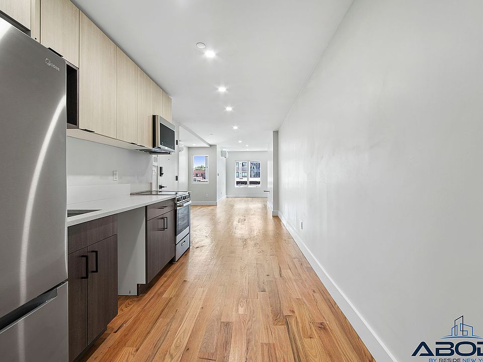 1st image of 244 Montrose Ave #4R