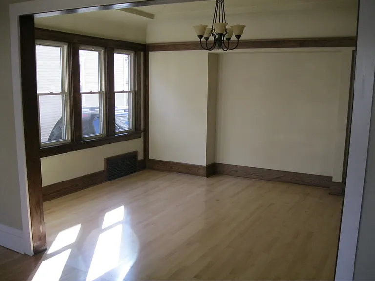 Dining room.