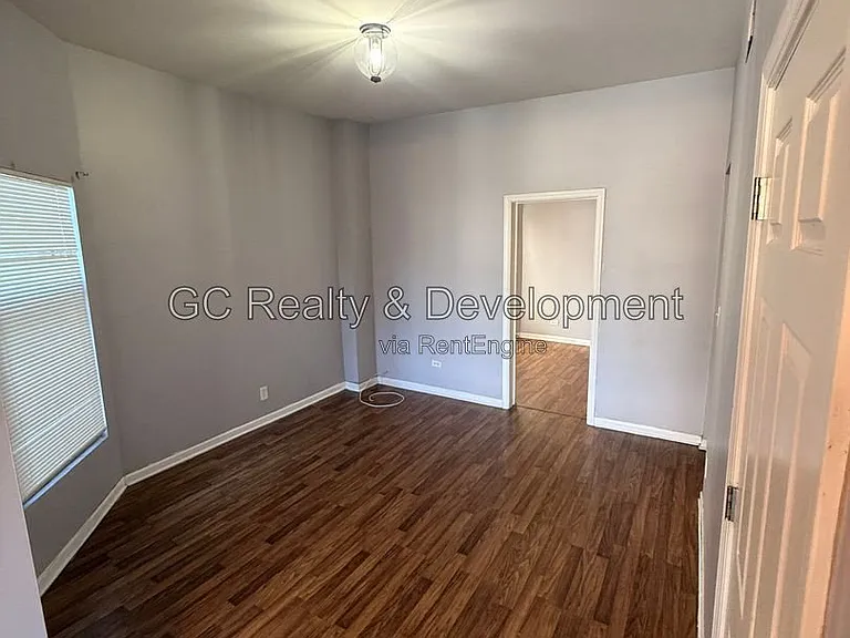 6620 S Drexel Ave #2 — Photo 9