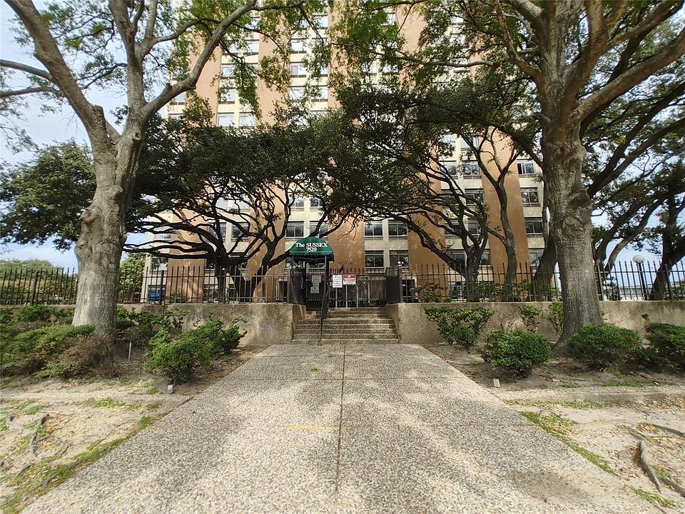 7520 Hornwood Dr Apt 607, Houston, TX 77036