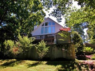 3284 Felicia Ct, Gainesville, GA 30506