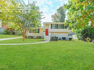 3938 Somerdale Ln, Charlotte, NC 28205