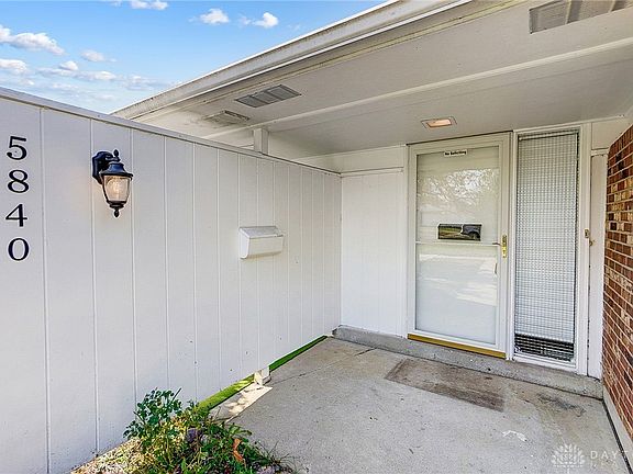 4th image of 5840 Troy Villa Blvd