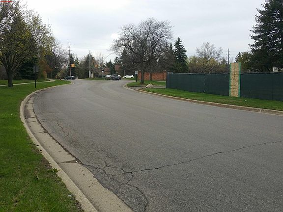 5th image of 952 Bloomfield Village Blvd #G-b-1