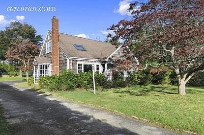 3rd image of 127 Moses Ln