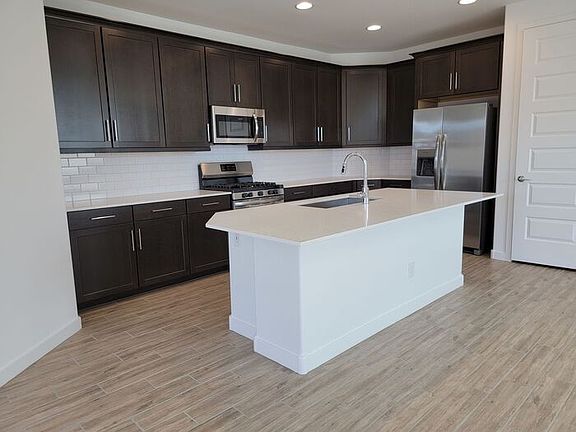4th image of 4432 N 199th Ave