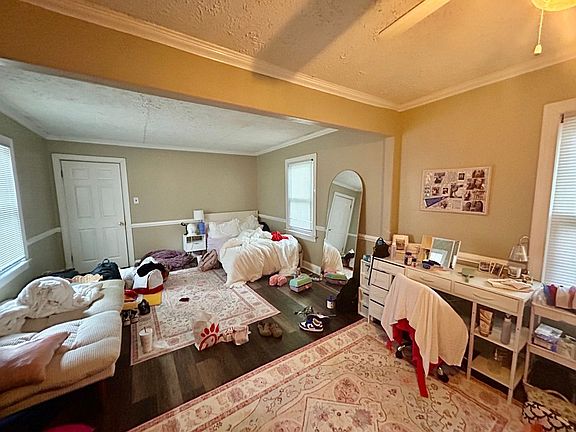 5th image of 647 Golfview Dr