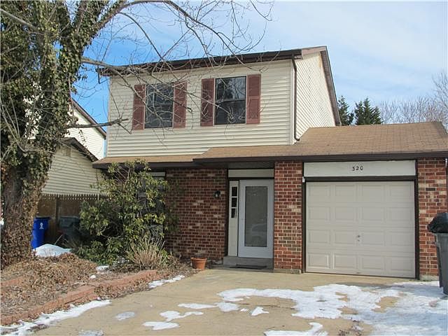 1st image of 320 Brandon Dr