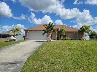 1819 NW 38th Pl, Cape Coral, FL 33993