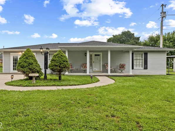 122 S 5th St, Gosport, IN 47433