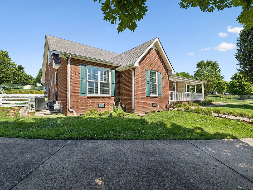 1st image of 433 Bonnie Valley Dr