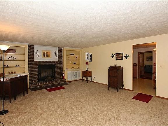 2nd image of 6109 Little Creek Ct