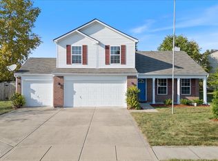 1215 Summer Ridge Ln, Brownsburg, IN 46112