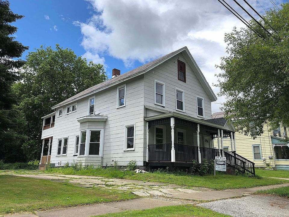 2nd image of 31 Church St