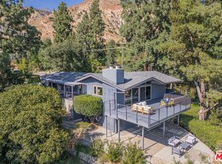 1604 Woodglen Ln, Altadena, CA 91001