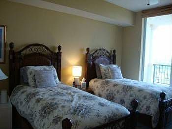 3rd image of 1065 Borghese Ln APT 1203