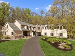 1936 Deininger Rd, York, PA 17406