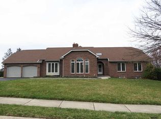 3561 Cimmeron Rd, York, PA 17402