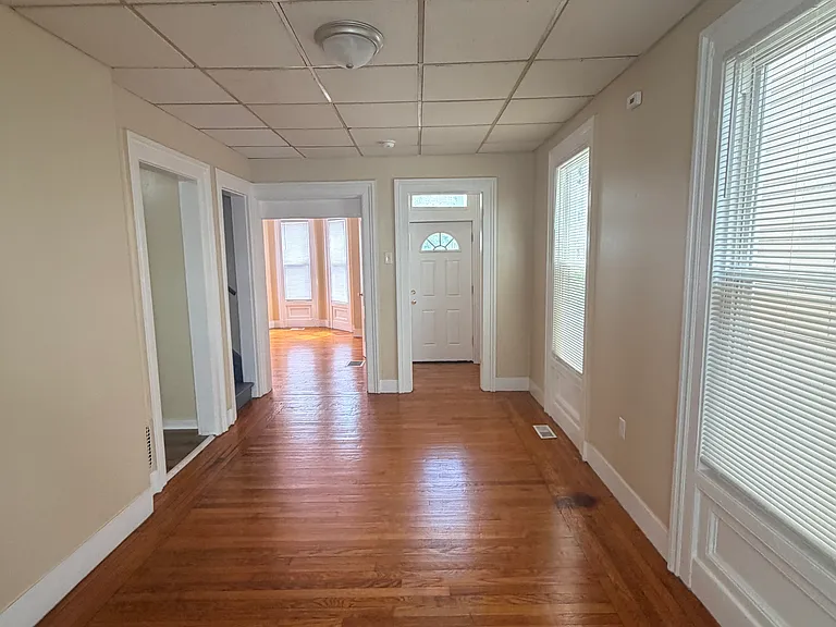 224 Lloyd St #1 — Photo 5