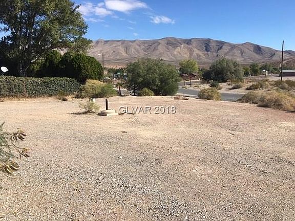 4th image of 410 W San Pedro Ave
