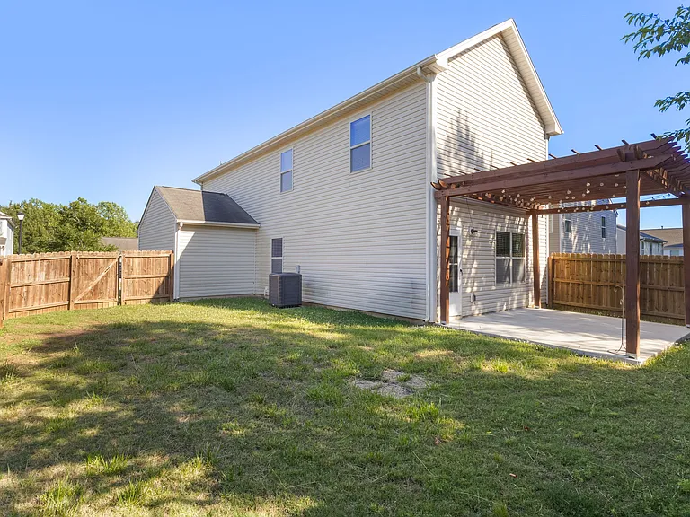 1491 Hyacinthia Ln — Photo 23
